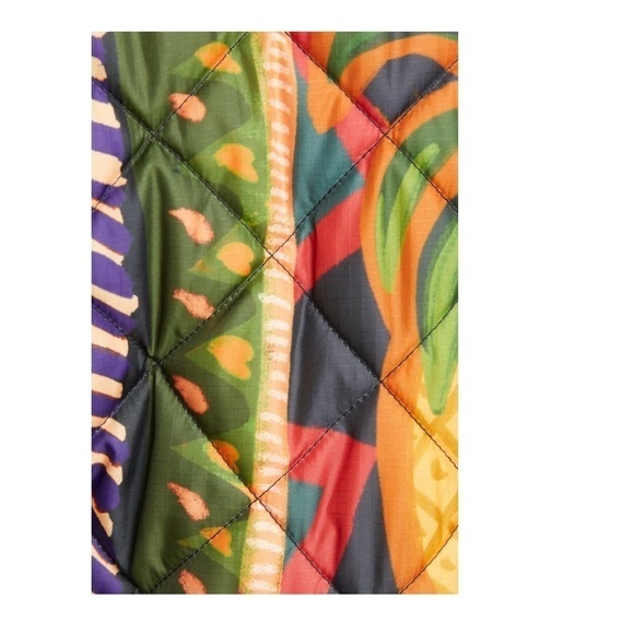 Patchwork tapestry crochet puffer jacket - Picture 2 of 6